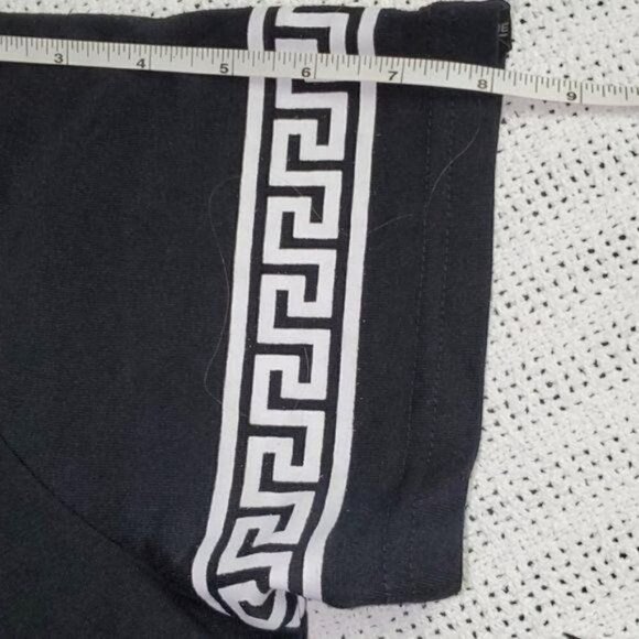 RISE AS 1NE Graphic Young Savage Crew Neck Short Sleeve Sz M T-shirt - Picture 13 of 13